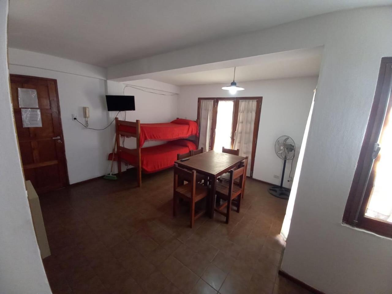 Complejo Urquiza Departamentos Apartment Мина Клаверо Екстериор снимка